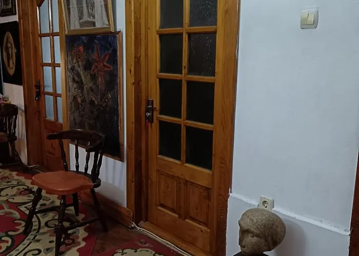 Tarra Garsoniera11 Μανγκάλια